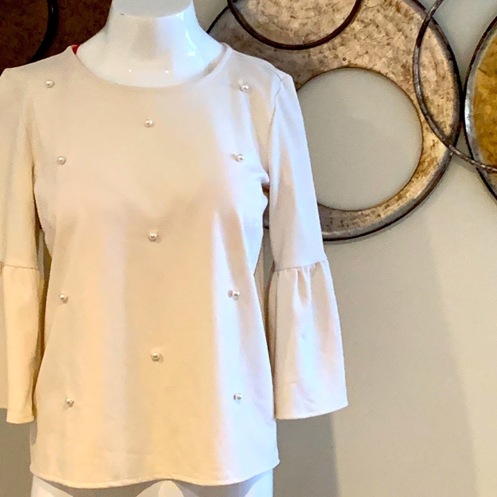 Ann Taylor size small cream top